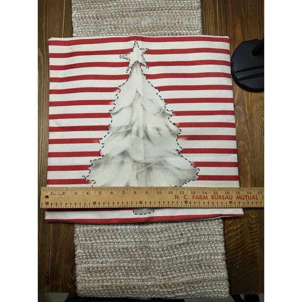 Christmas tree snow throw pillow case cover 17 x 17 New